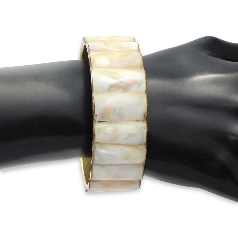Vintage Mother of Pearl Brass Bangle Bracelet Iridescent Shell Inlay Bohemian